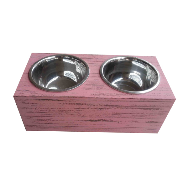 Raised Wooden Dog Feeders For Dinner